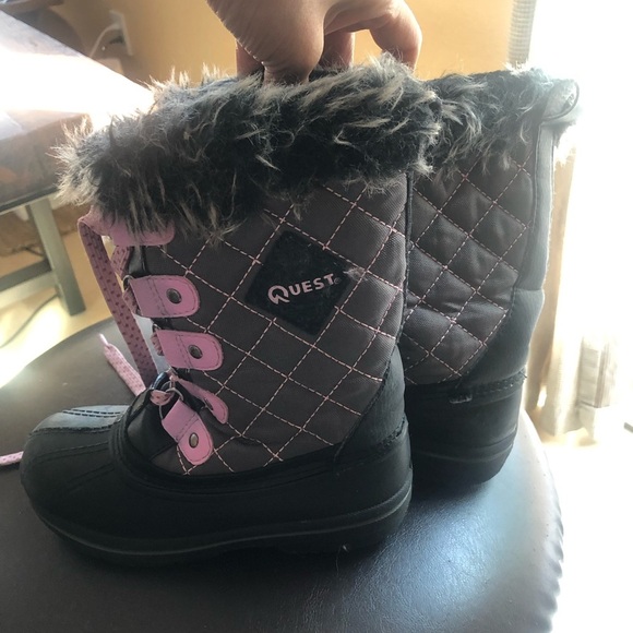 Quest Thinsulate Girls Snow Boot - Picture 1 of 6